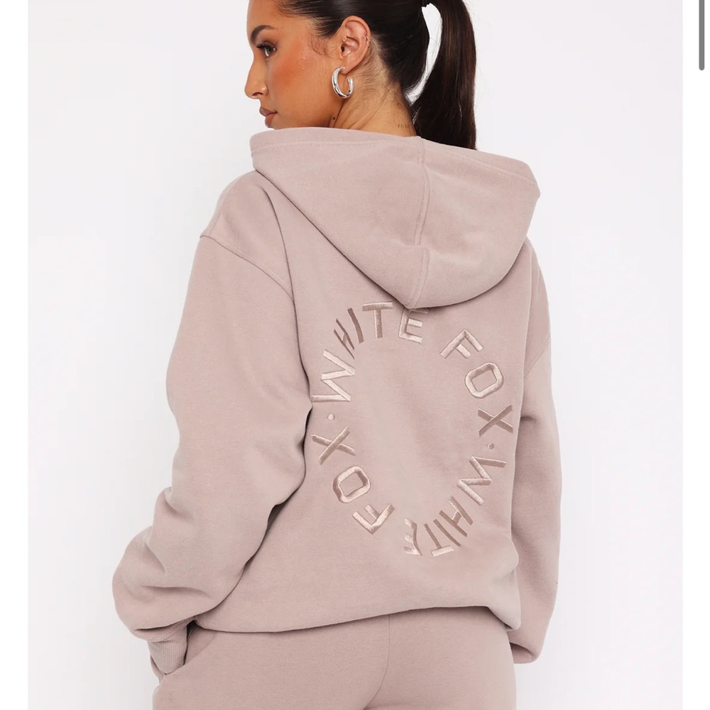 White Fox Boutique Stay Lifted Oversized Hoodie Cinnamon size M/L NWT